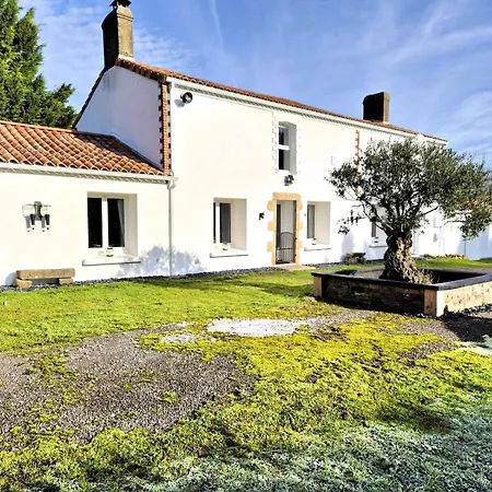 La Maison Martana Saint-Mathurin (Vendee)