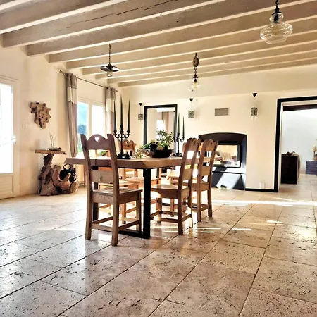La Maison Martana Holiday home Saint-Mathurin (Vendee)